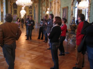 Auch im Residenzmuseum fand 2011 ein Tweetup statt: Twitterer und Museumsreferent in Aktion: die Faszination der Grünen Galerie