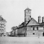 Nicht gerade einladend präsentiert sich der Bau auf dieser Fotografie aus dem zweiten Drittel des 19. Jh.