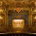 Blick ins glanzvolle Innere des Bayreuther Opernhauses