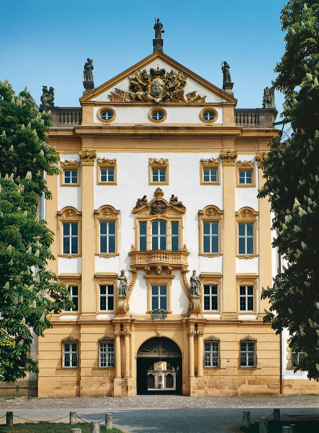 Hauptportal der Residenz Ellingen