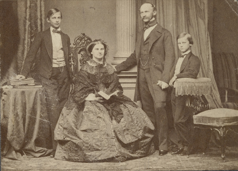 Maximilian II. Joseph mit Familie