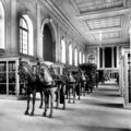 Blick in das erste Marstallmuseum, 1923