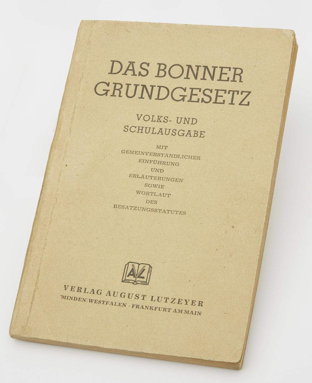 Das Bonner Grundgesetz, Verlag August Lutzeyer, 1950